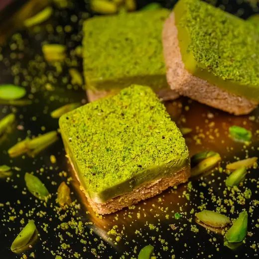 Kunafa Pistachio Bars · 4 pcs