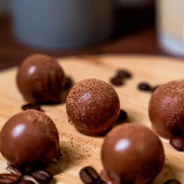 Mix Truffles · 24 pcs