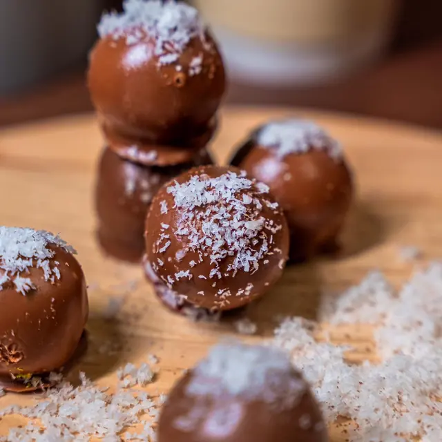 Original Oreo Truffles · 4 pcs